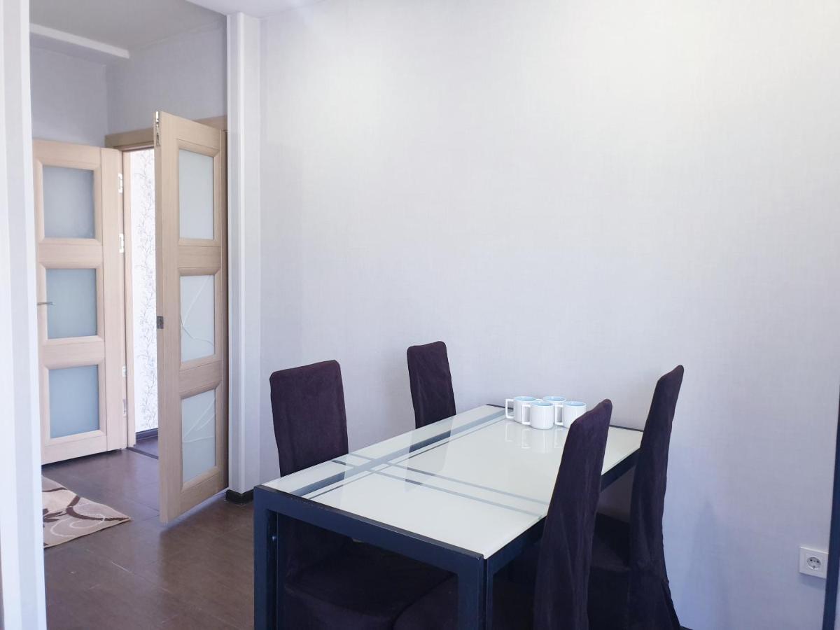 Apartments Paritet Bisjkek Eksteriør billede