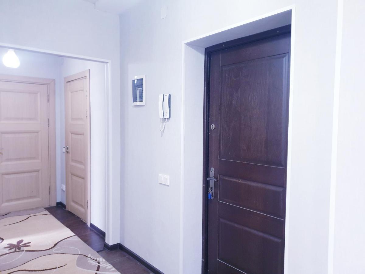 Apartments Paritet Bisjkek Eksteriør billede